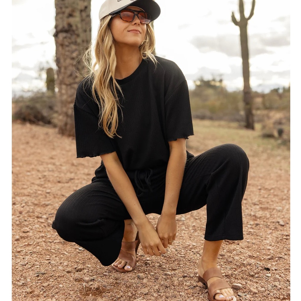 Roolee Iris textured pant and top set.